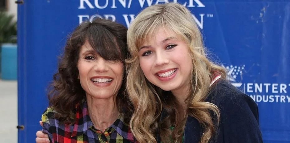 Jennette McCurdy opens up about her abusive relationship with her mother